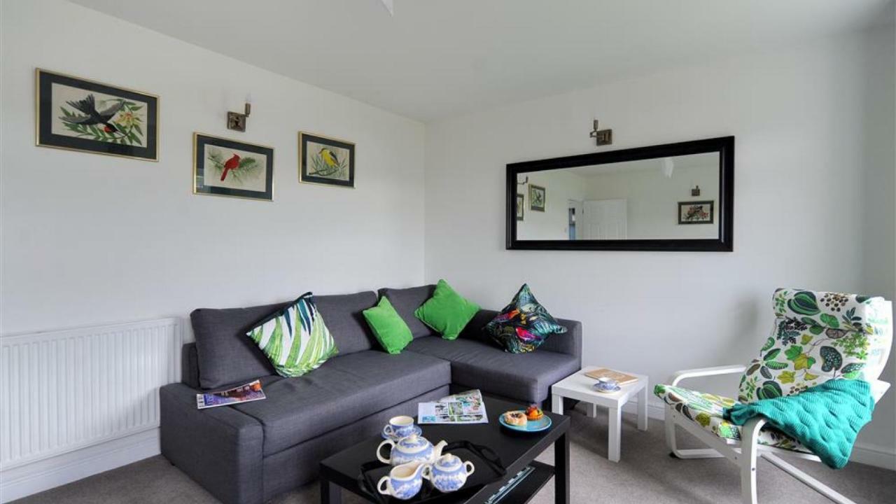 Ferienwohnung Upper Seascape Lyme Regis Exterior foto