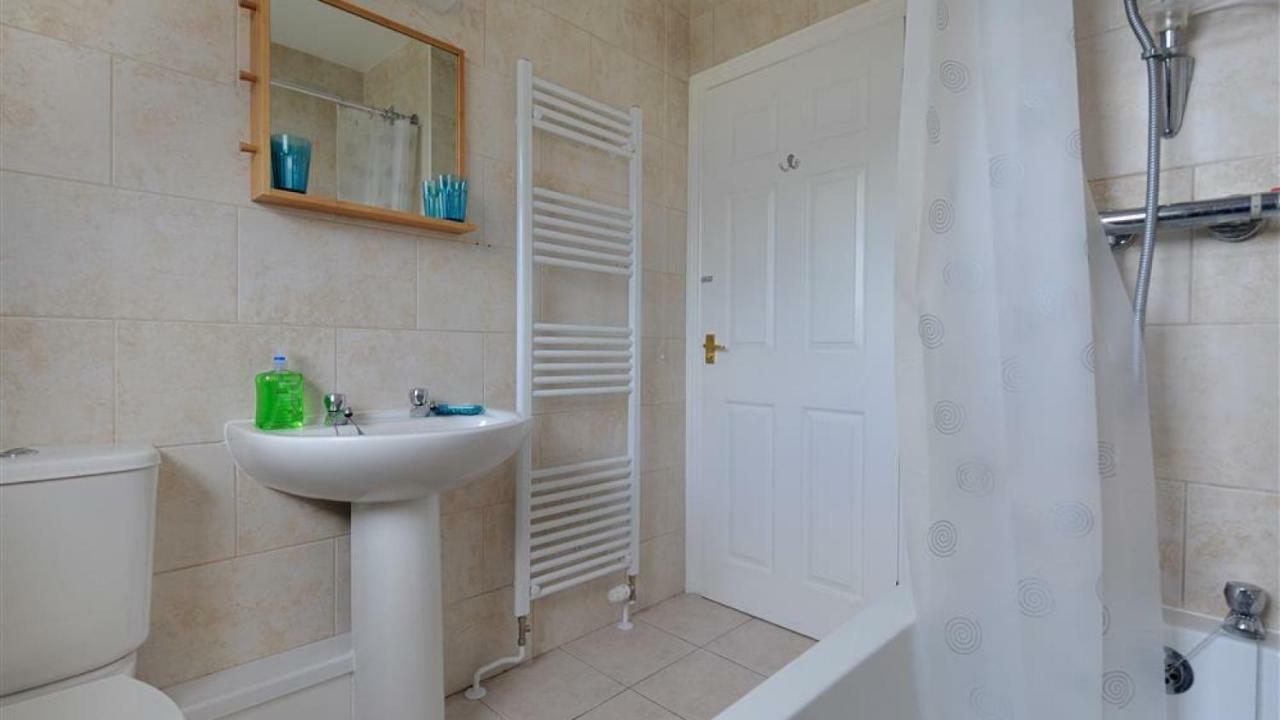 Ferienwohnung Upper Seascape Lyme Regis Exterior foto